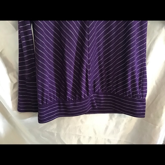 Top - Picture 2 of 6